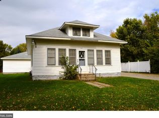 621 E South St, Litchfield, MN 55355
