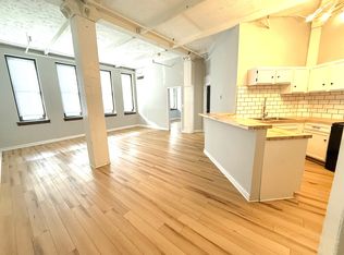 1133 W 9th, Cleveland, OH 44113