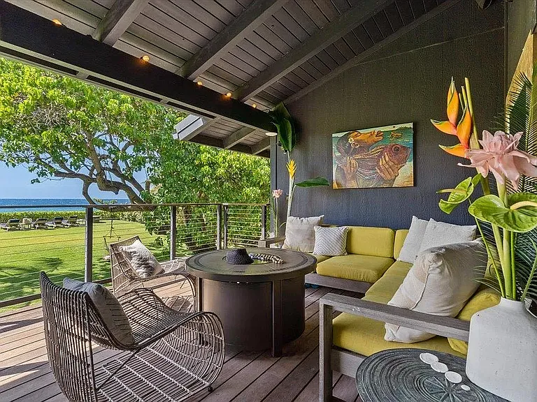 33 Hana Hwy — Photo 25