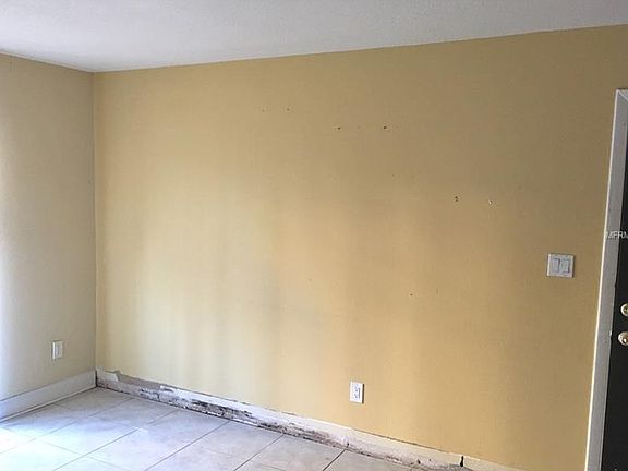 4th image of 8603 Postwood Cir Unit 104
