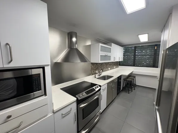 80 Kings Ct, San Juan, PR 00908