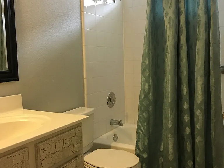 824 Cross Branch Dr — Photo 9