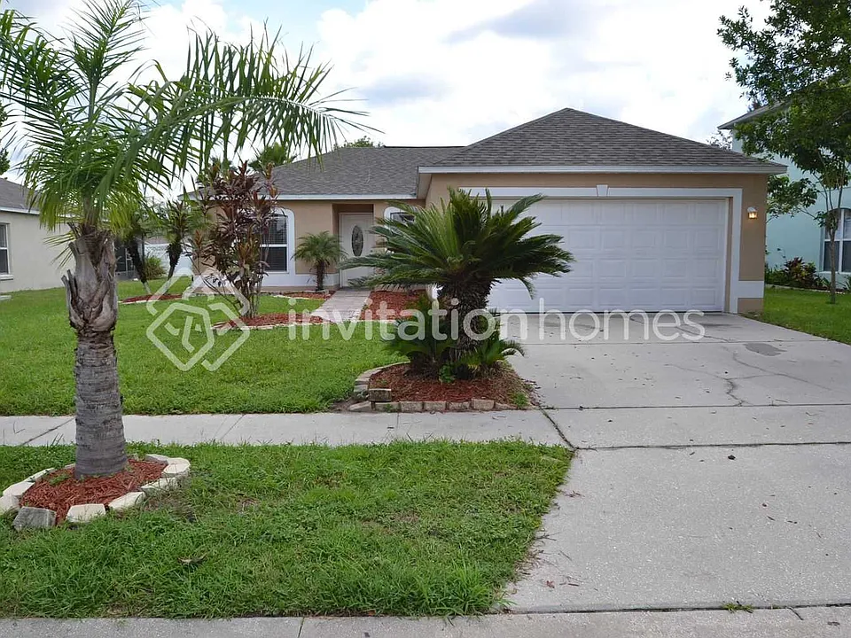 3722 Stonefield Dr