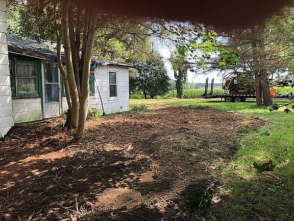 2nd image of 904 County Road 28