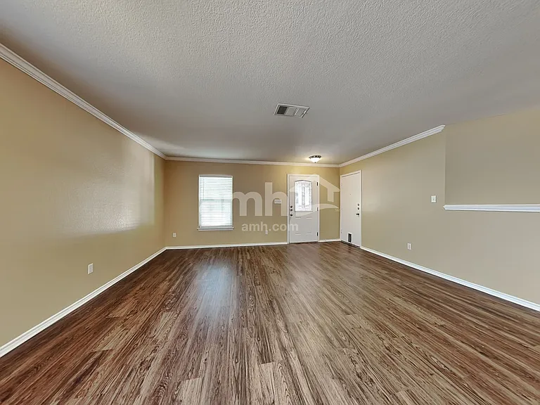 360 Thicket Ln — Photo 11