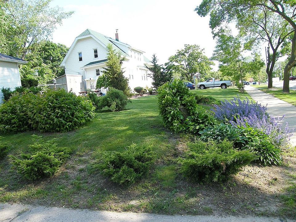 From the back of the property showing the Big house on the front of property.