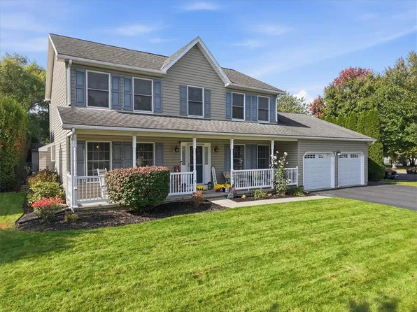252 Shelley St, Tatamy, PA 18085