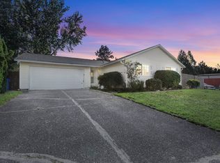 820 NE Cochran Ave, Gresham, OR 97030