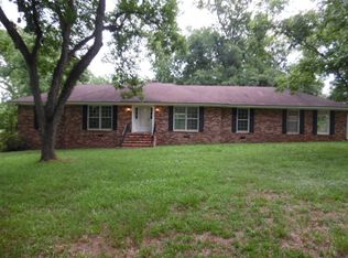 3312 Radium Springs Rd, Albany, GA 31705