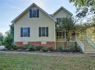 8225 Jahnke Rd, North Chesterfield, VA 23235