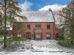2696 Fairmount Blvd, Cleveland Heights, OH