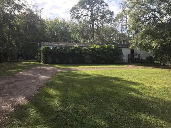 1417 Wildwood Ln, Lutz, FL 33558