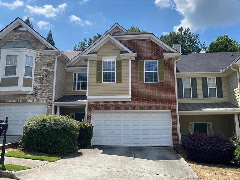 397 Creek Manor Way — Photo 1
