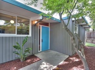 2431 Benjamin Dr, Mountain View, CA 94043
