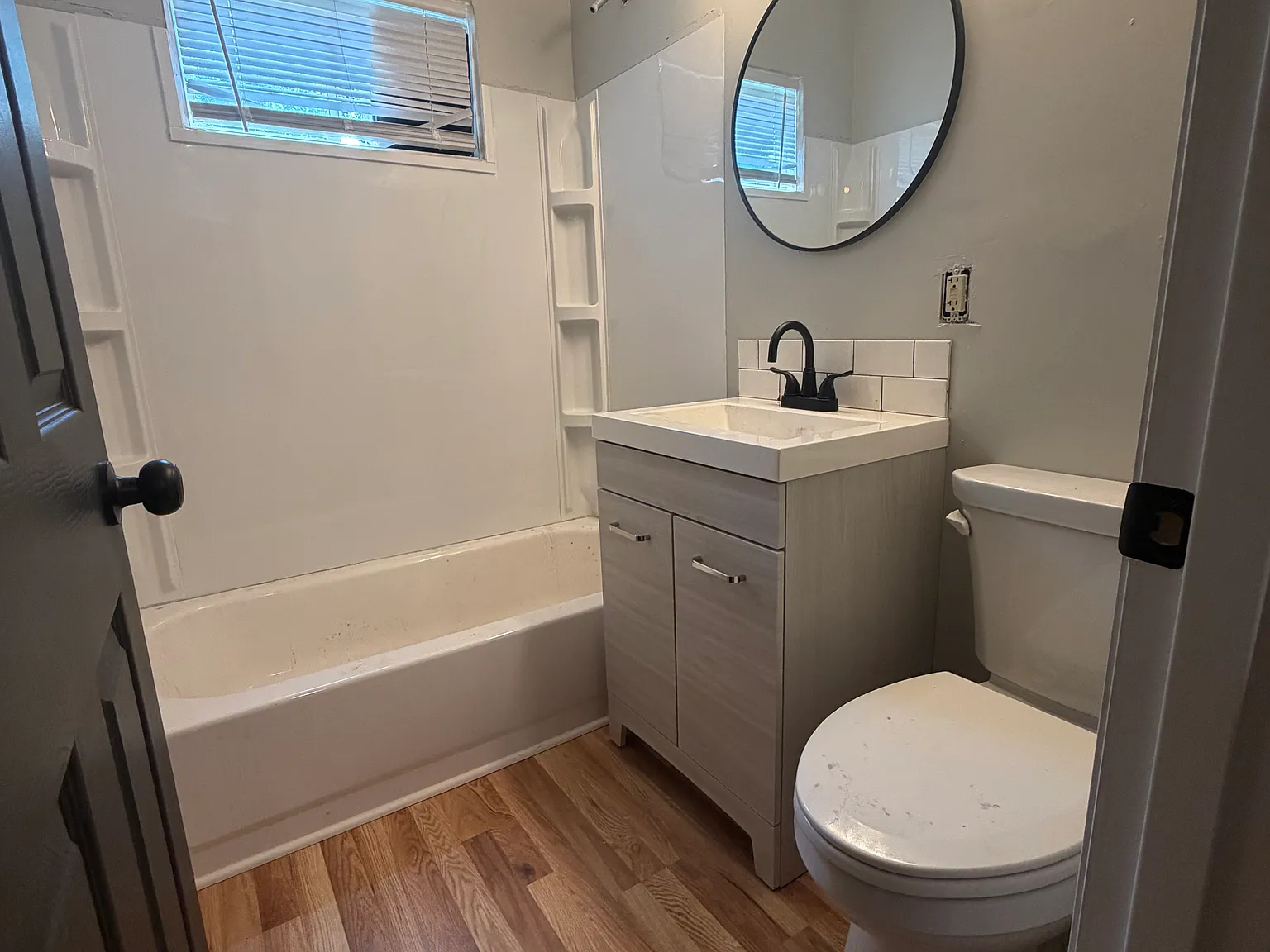 3 bed, 936 sqft, $1,495 — Photo 3