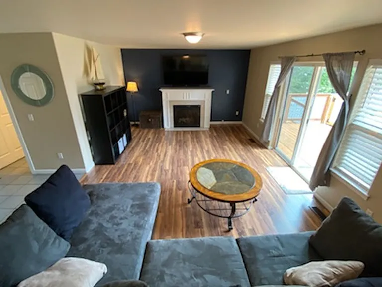 2104 W Honeysett Rd — Photo 9