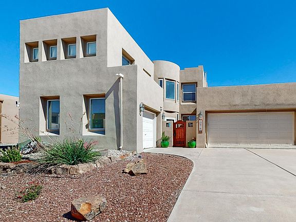 2nd image of 10916 Carreta Dr NW