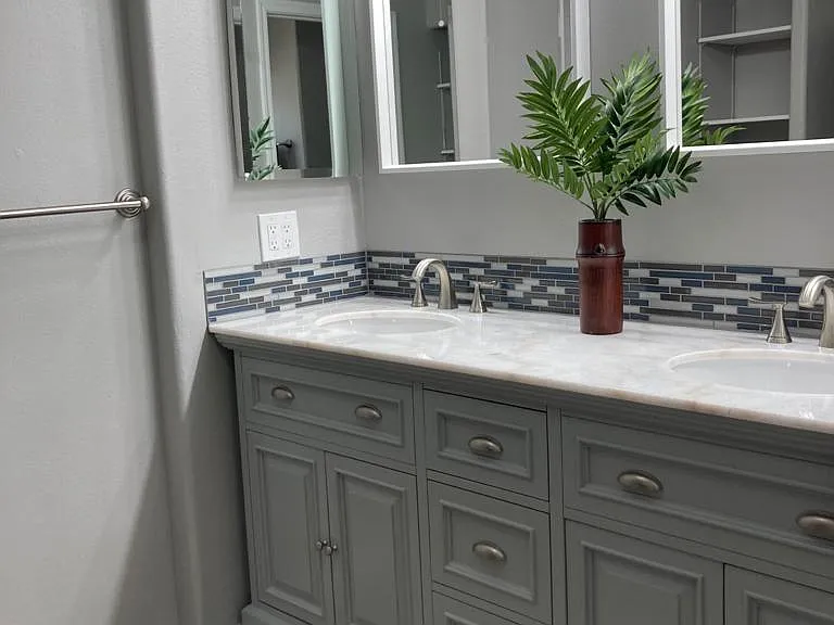 1832 E Alameda Dr — Photo 6