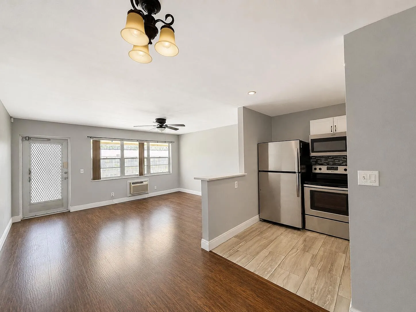 1 bed, 1.0 bath, 570 sqft, $1,350 — Photo 3