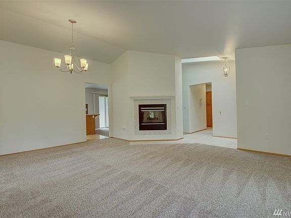 3rd image of 5640 Red Alder Dr NE