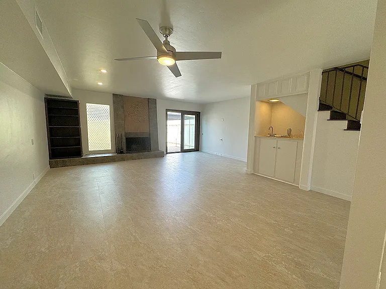 3218 Loma Riviera Dr — Photo 7