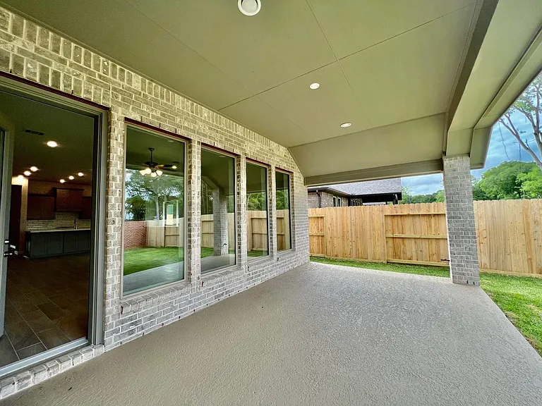 1351 Park Path Dr — Photo 12