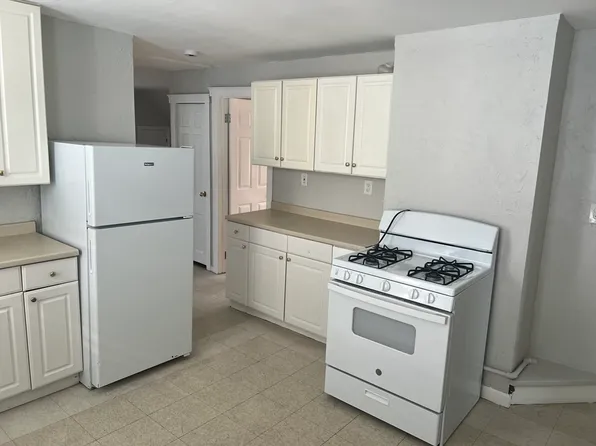 27 Warren Ave #3, Malden, MA 02148