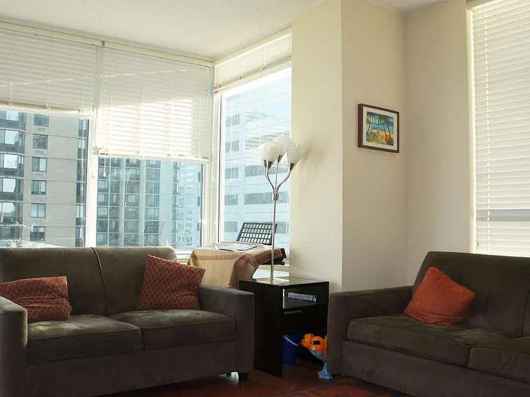 20 Newport Pkwy #1001 — Photo 5
