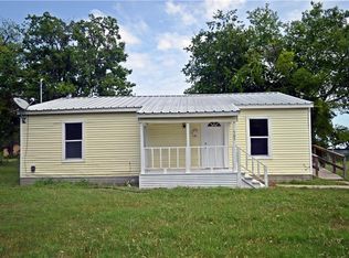 505 S Rike St, Farmersville, TX 75442