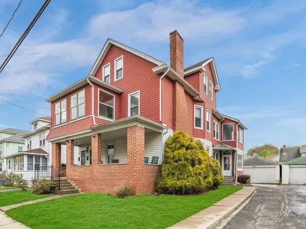 364-366 Hillside Ave, Holyoke, MA 01040