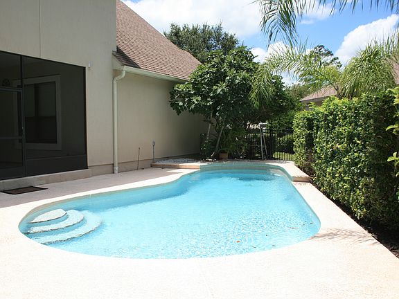 4th image of 131313 Highland Glen Way E