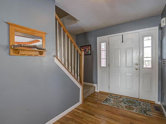 4th image of 2283 Wagon Wheel Dr