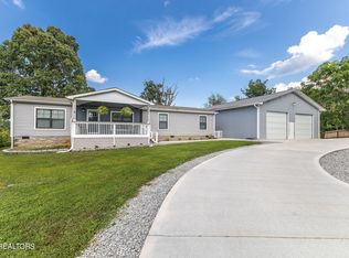1201 Main St, Loudon, TN 37774