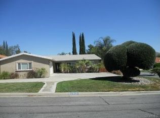 23146 Continental Dr, Canyon Lake, CA 92587