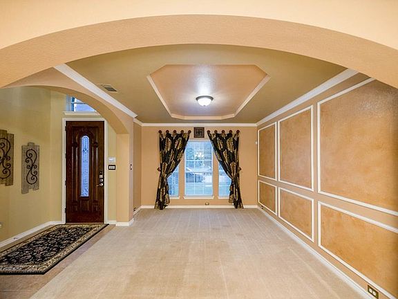 4th image of 4803 San Remo Dr