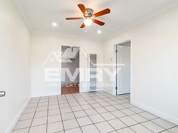 2nd image of 428 N Poplar Ave APT G