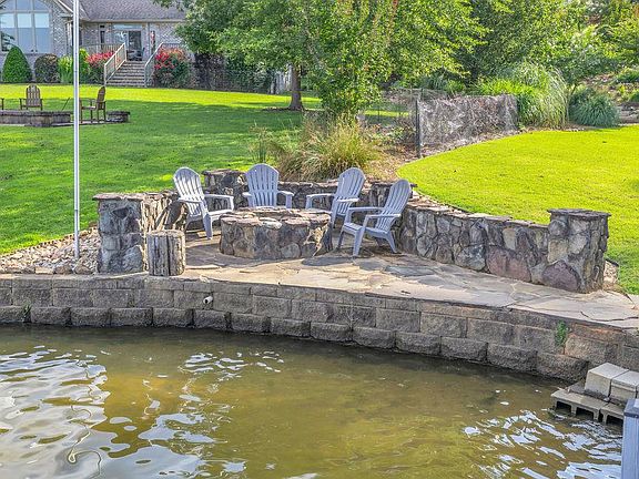 4th image of 406 Lakeport Dr