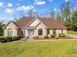133 Hunter Rd, Maurertown, VA 22644