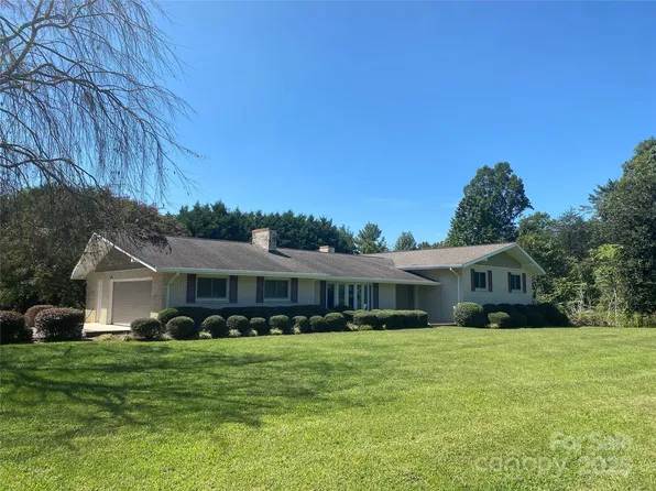 5055 Spartan Dr, Hudson, NC 28638