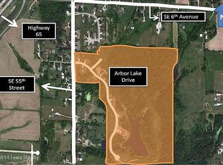5698 Arbor Lake Dr, Pleasant Hill, IA 50327