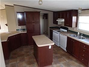 3rd image of 1241 Bradeen Dr