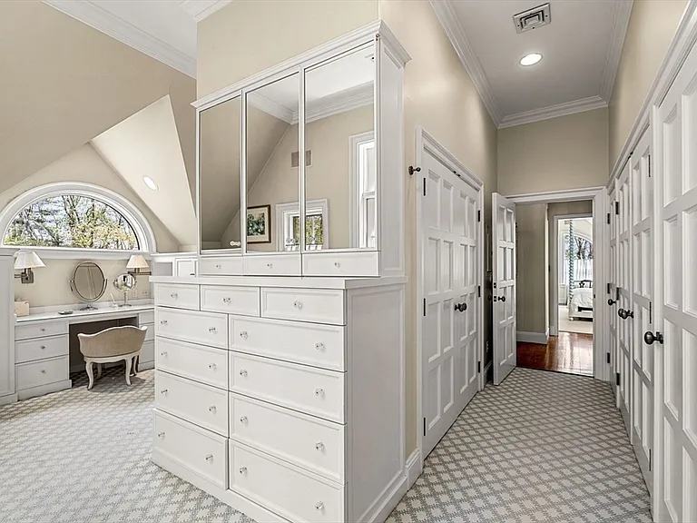 110 Juniper Rd — Photo 30