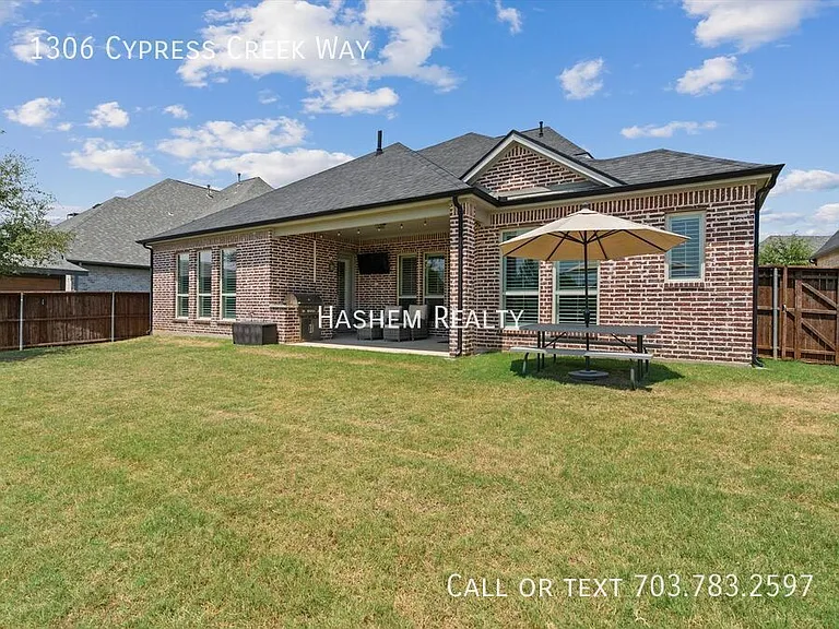 1306 Cypress Creek Way — Photo 37