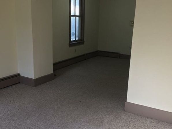 841 W Wood St #845, Coal Township, PA 17866
