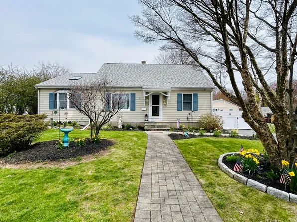 61 Peck Street, Milford, CT 06460
