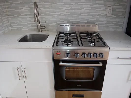 Rented by Willie Kathryn Suggs, LREB | media 26