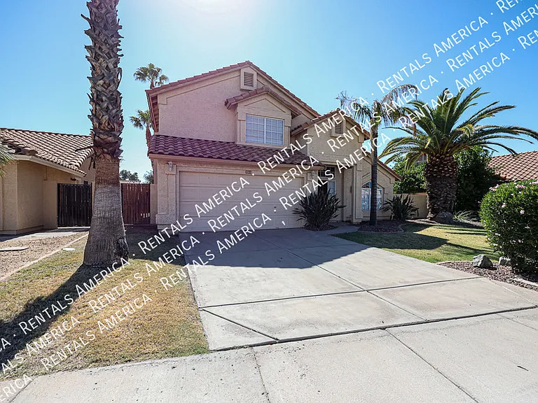 2361 W Myrtle Dr — Photo 4