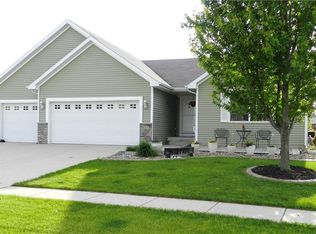 606 Evergreen Cir NW, Bondurant, IA 50035