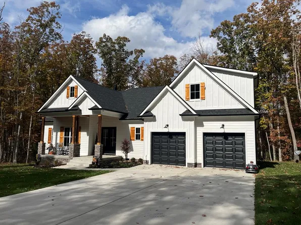 166 Juliana Way, Daniels, WV 25832