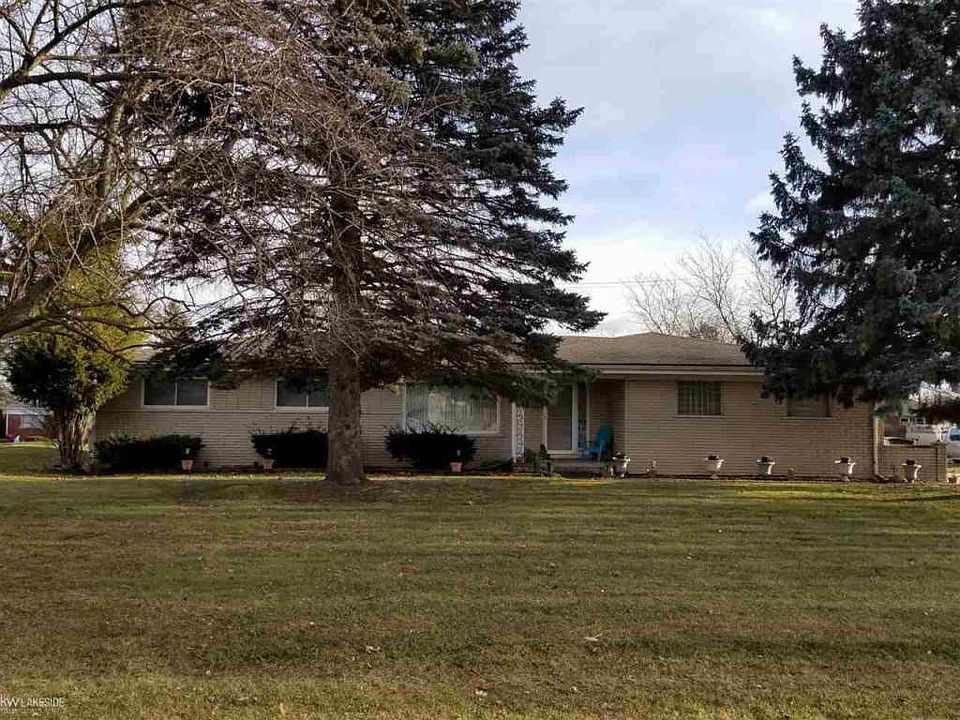 1st image of 37644 Moravian Dr